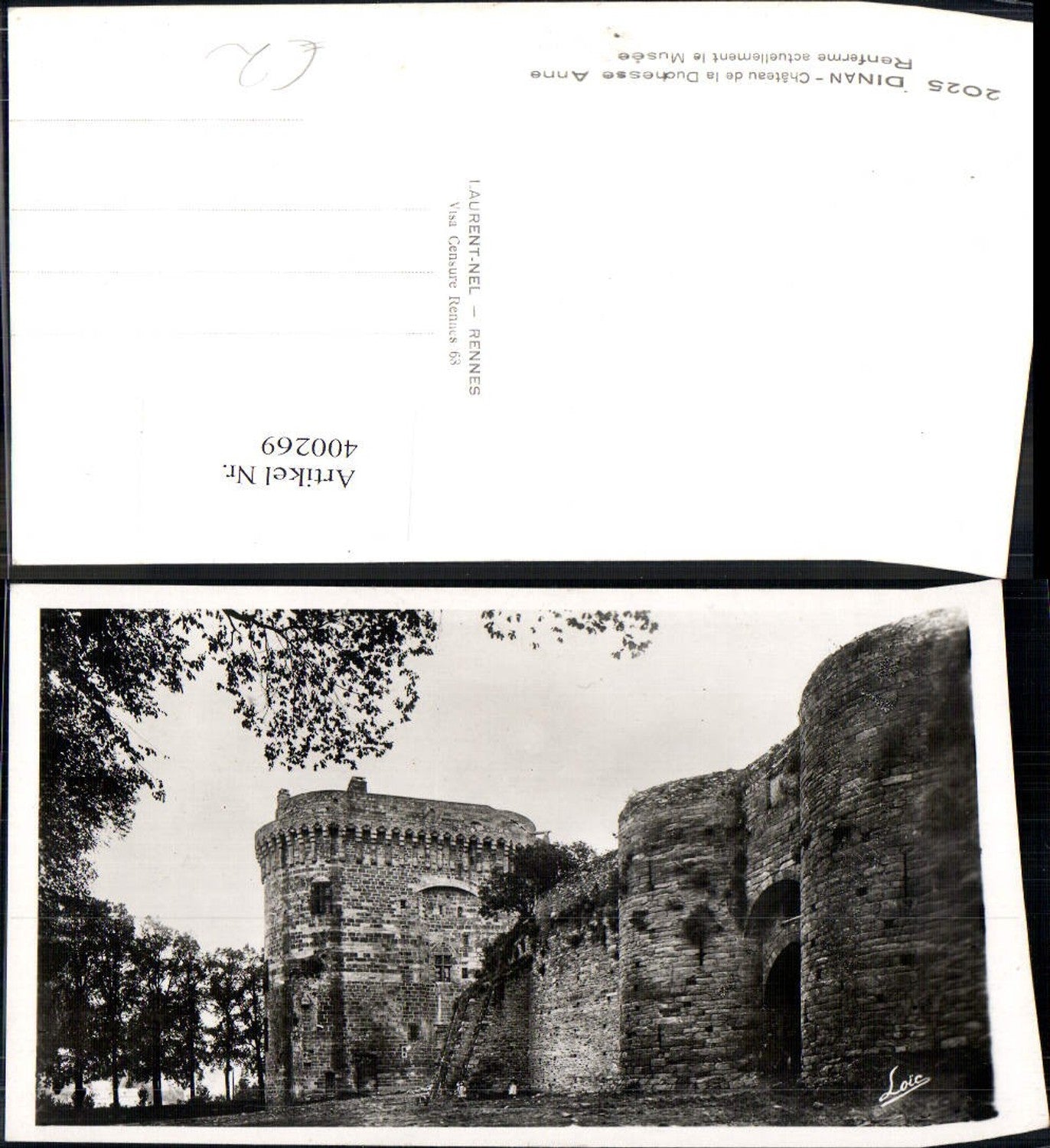 400269,Foto Ak Schloss Dinan Chateau de la Duchesse Anne Renferme actuellement le Musee