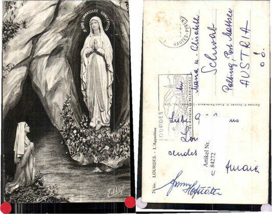 84272,Lourdes in Frankreich Statue