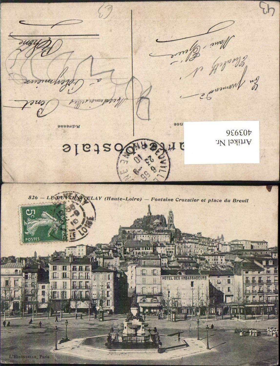 403936,Auvergne Haute-Loire Le Puy-en-Velay Fontaine Crozatier et place du Breuil Brunnen
