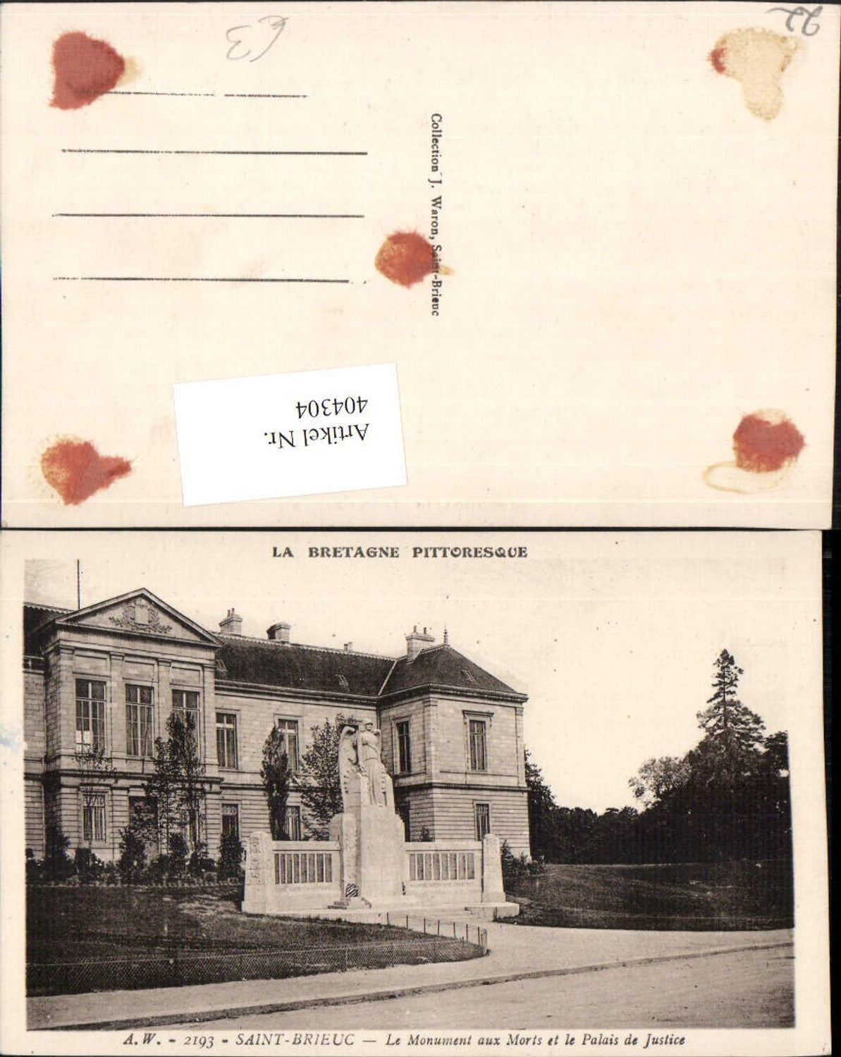404304,Bretagne Cote-Amor Saint-Brieuc Le Monument aux Morts et le Palais de Justice