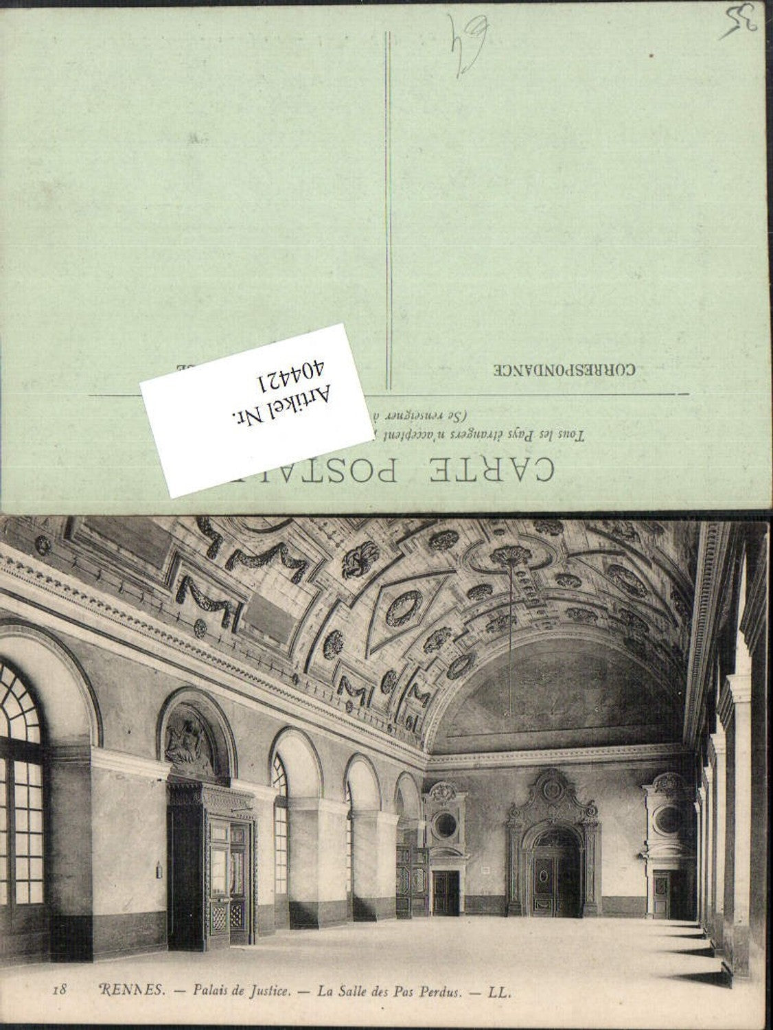 404421,Bretagne Ille-et-Vilaine Rennes Palais de Justice Salle des Pas Perdus Saal