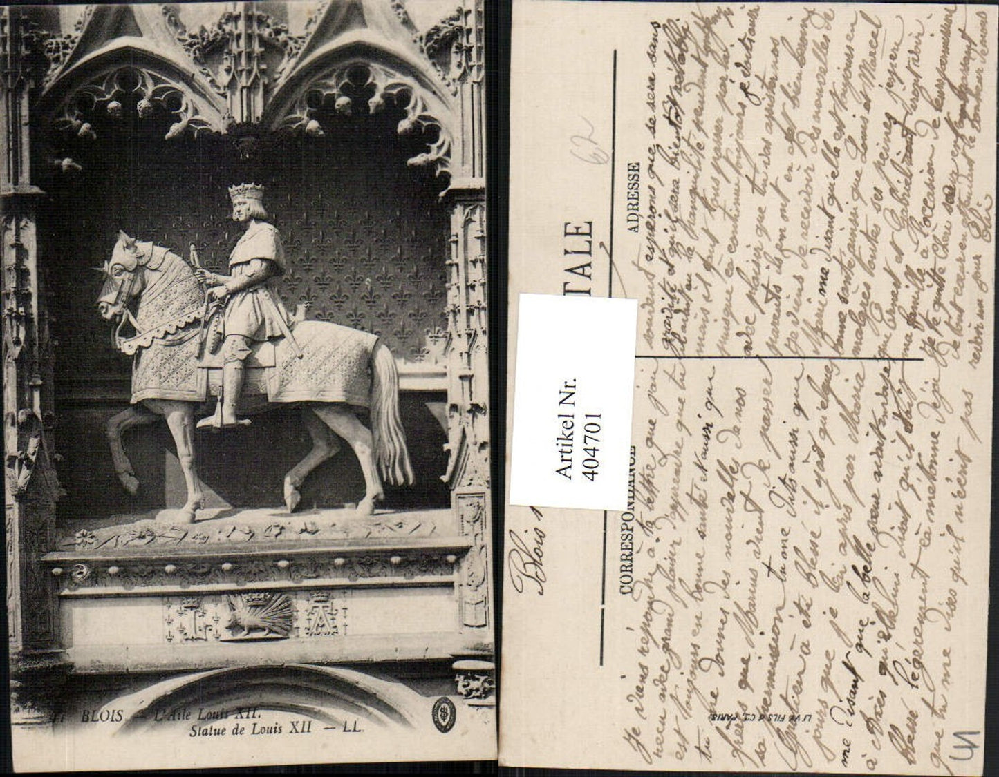 404701,Centre Loire-et-Cher Blois L'Aile Louis XII Statue