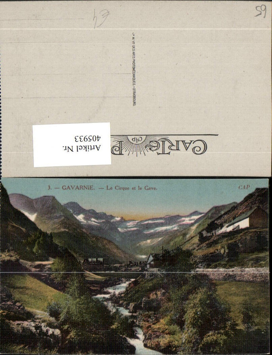 405933,Midi-Pyrenees Hautes-Pyrenees Gavarnie Le Cirque et le Gave Bergkulisse
