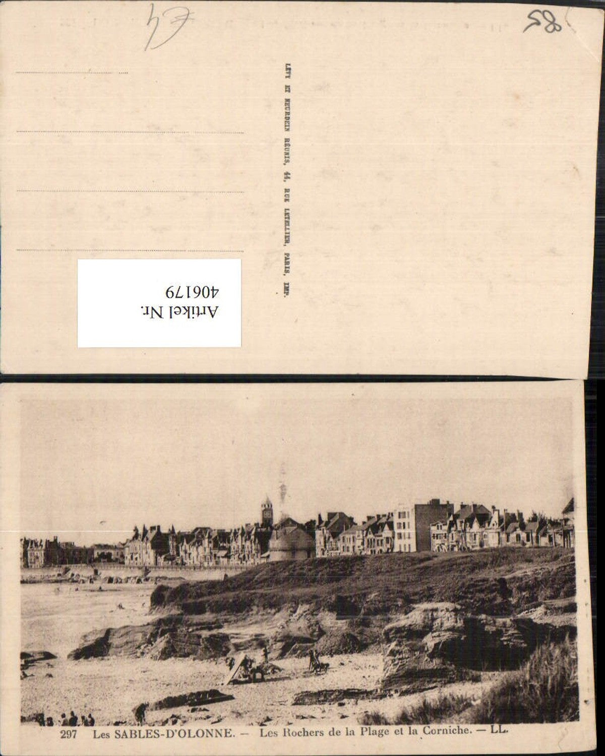 406179,Pays de la Loire Vendee Les Sables-d'Olonne Les Rochers de la Plage Küste Strand