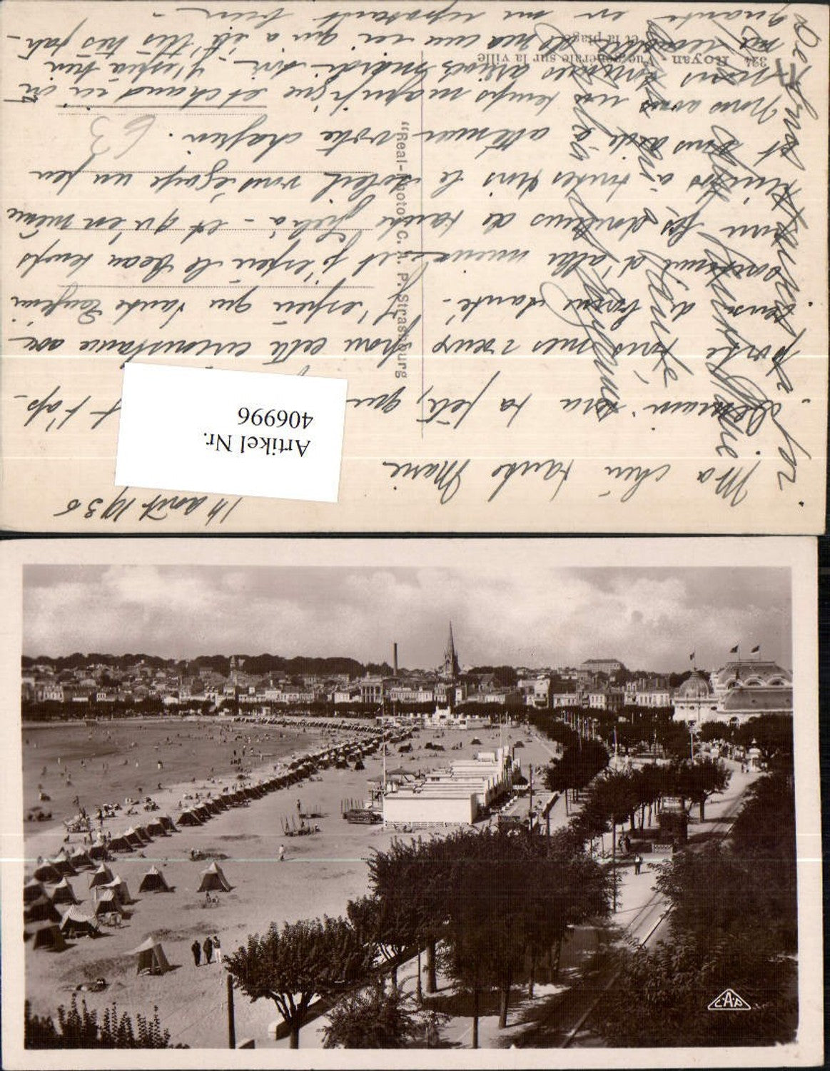406996,Poitou-Charentes Charente-Maritime Royan Vue generale and la plage beach