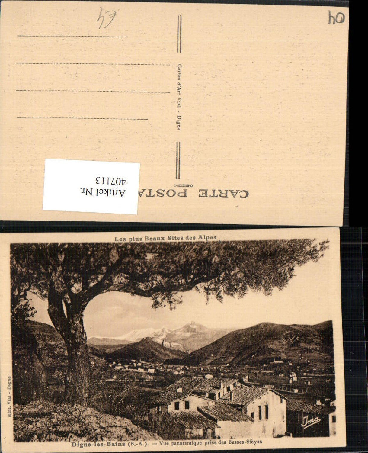 407113,Provence-Alpes-Cote-Azur Alpes-de-Haute-Provence Digne-les-Bains Bergkulisse