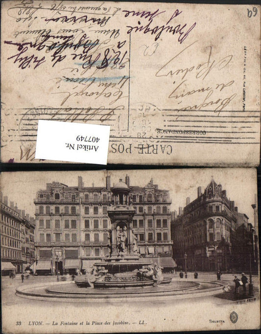 407749,Rhone-Alpes Rhone Lyon La Fontaine et la Place des Jacobins Brunnen