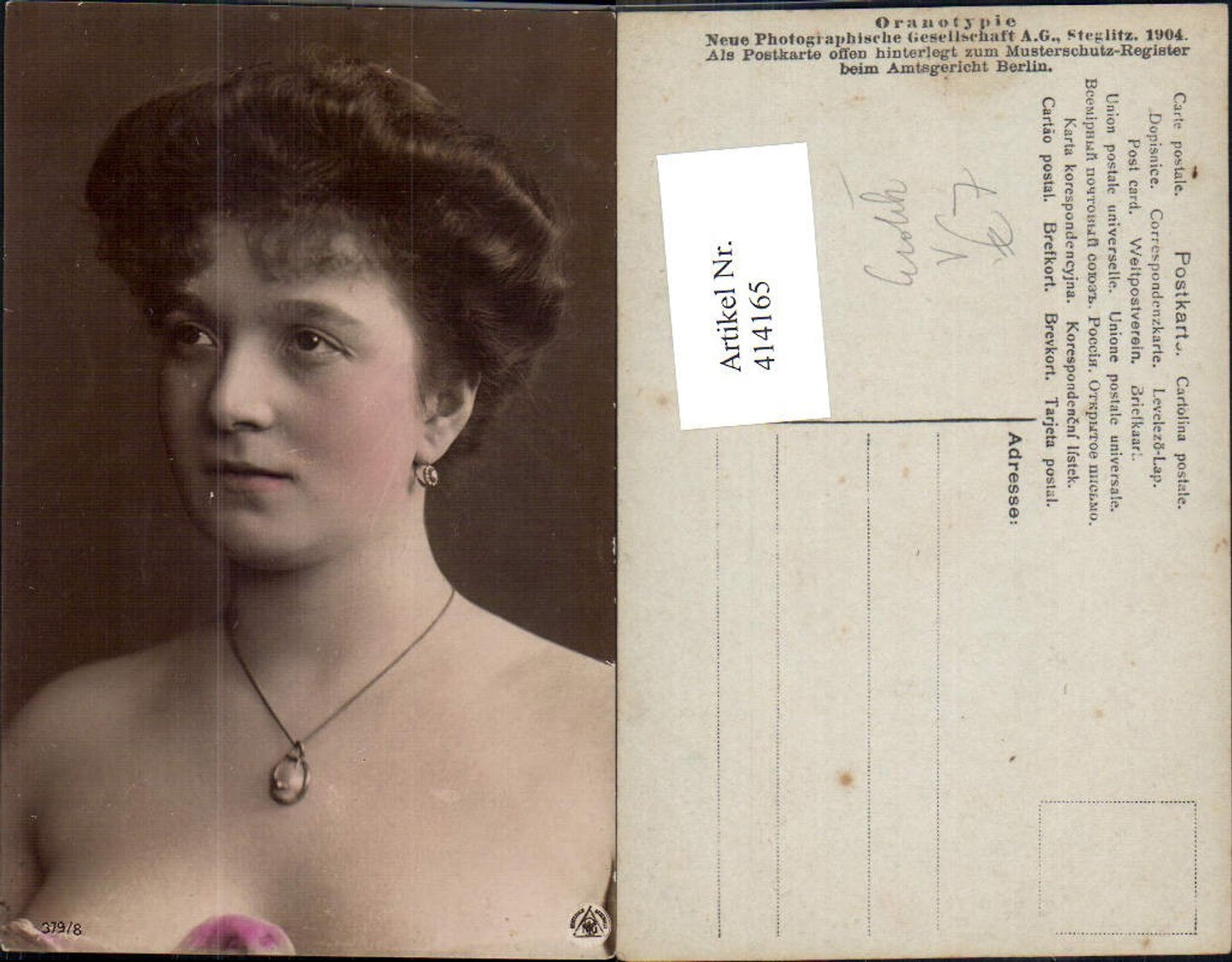 414165,Frau Dekollete Halskette Schmuck Erotik pub NPG 379/8