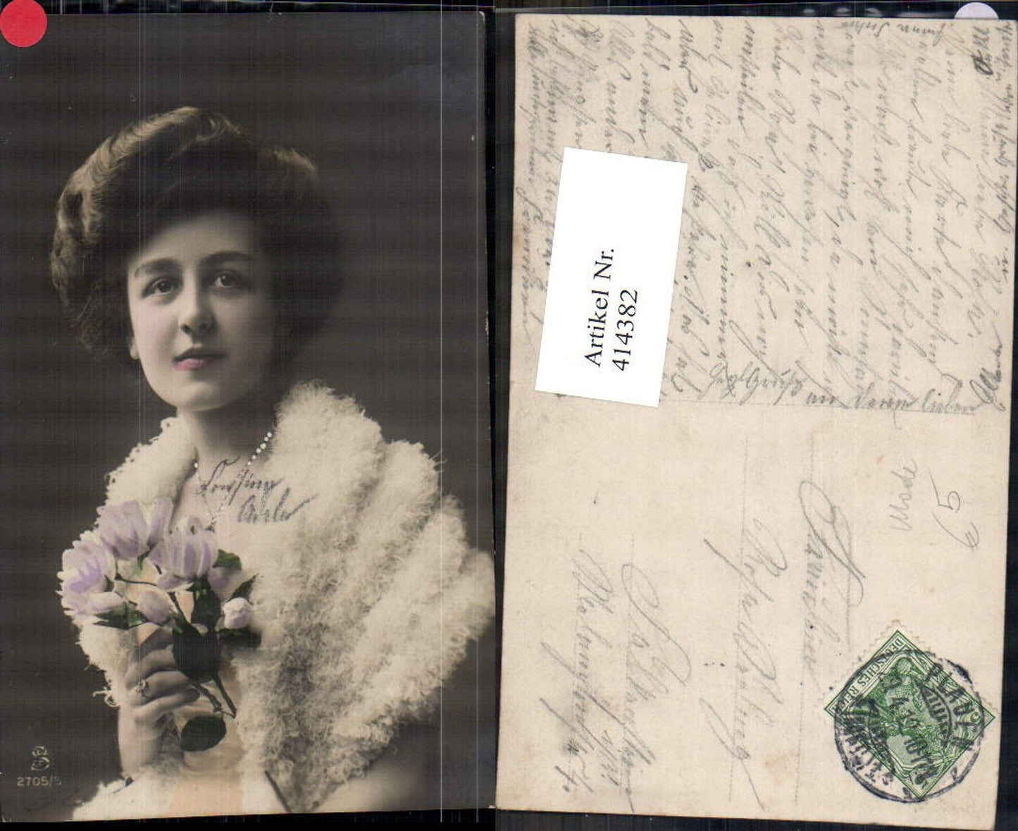 414382,Frau Stola Blume Schmuck Mode Portrait