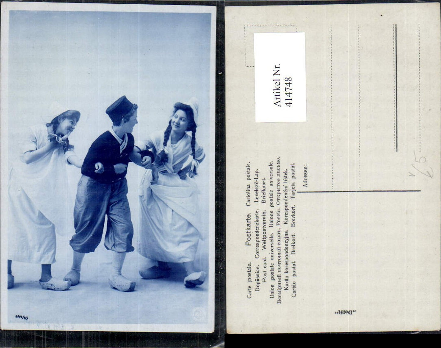 414748,Bub Junge m. Mädchen Holzschuhe Niederlande Volkstypen Europa pub NPG 444/18