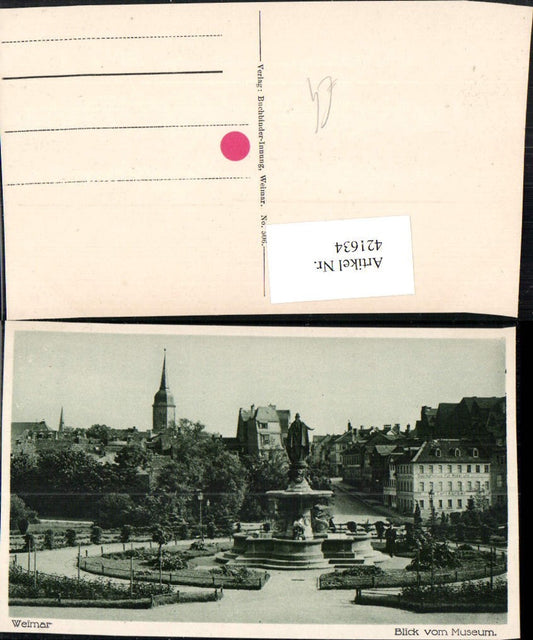 421634,Weimar Teilansicht vom Museum Denkmal Statue