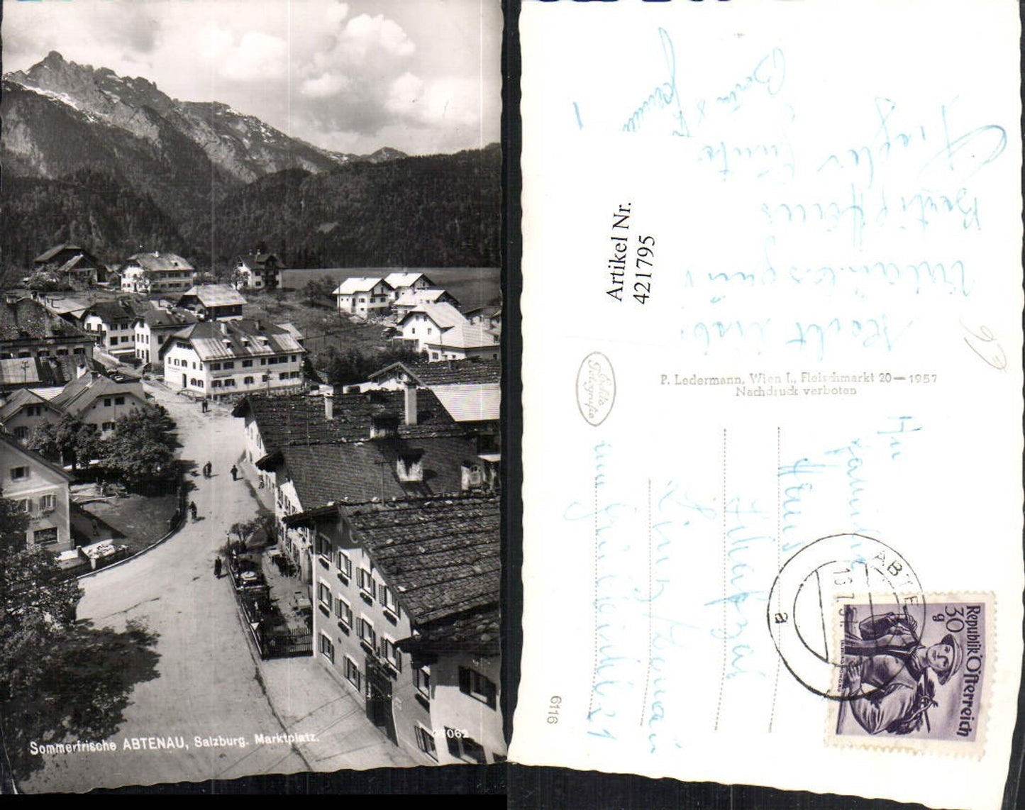 421795,Abtenau Teilansicht Marktplatz Bergkulisse