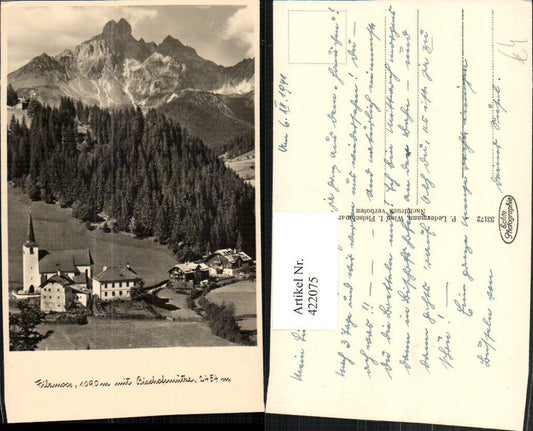 422075,Filzmoos Totale Kirche m. Bischofsmütze Bergkulisse