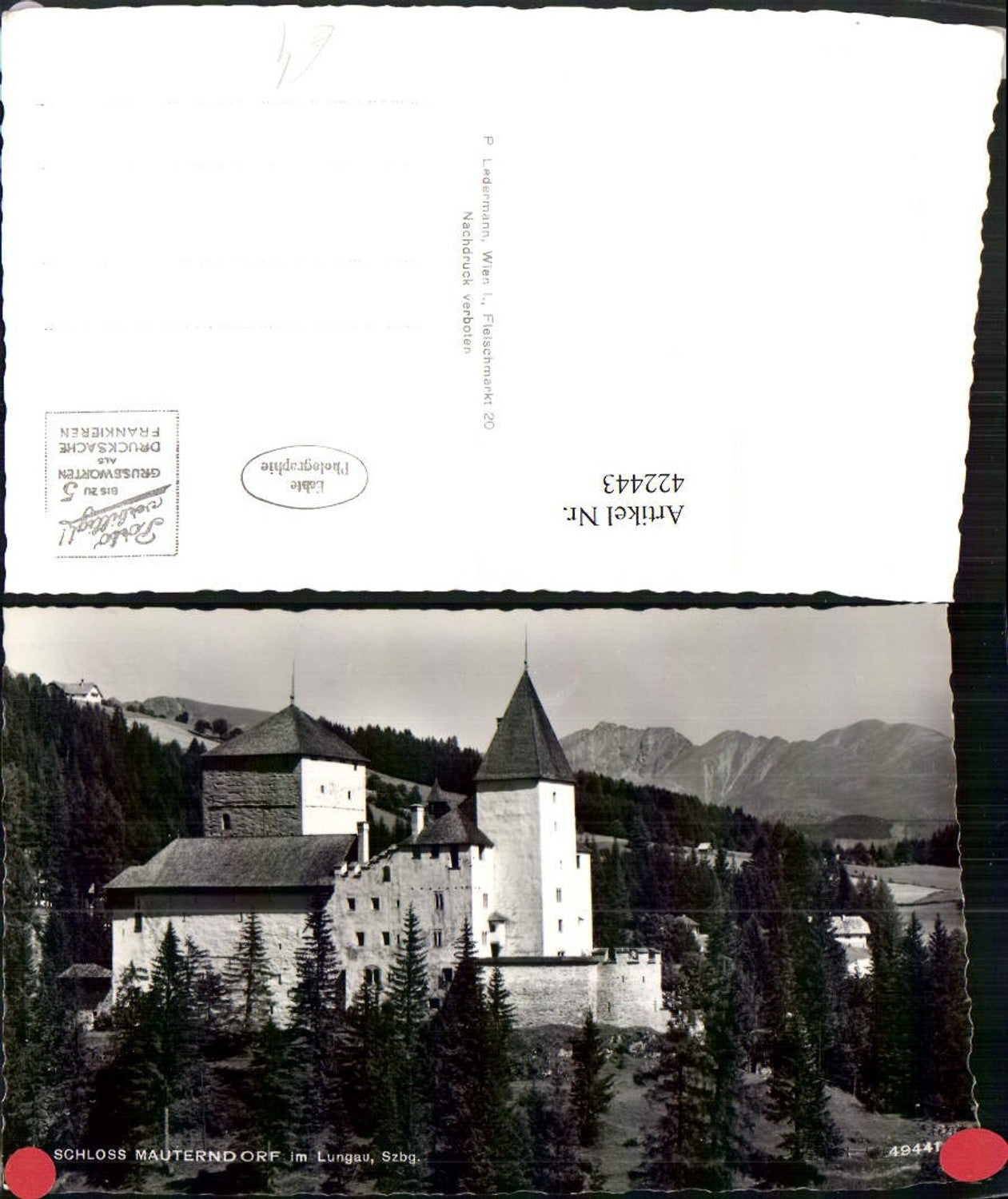 422443,Schloss Mauterndorf im Lungau Bergkulisse