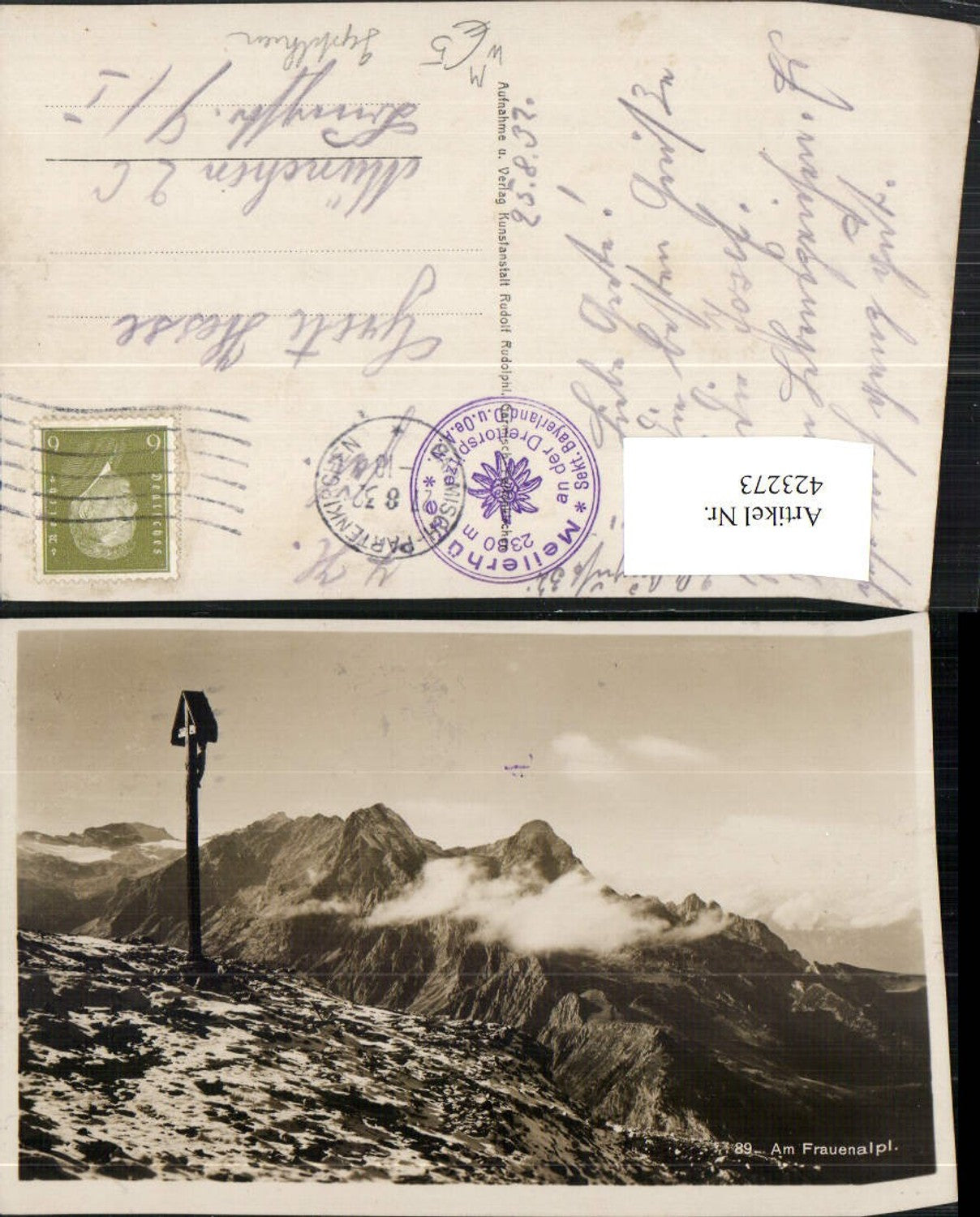 423273,Am Frauenalpl b. Garmisch-Partenkirchen Gipfelkreuz Bergkulisse