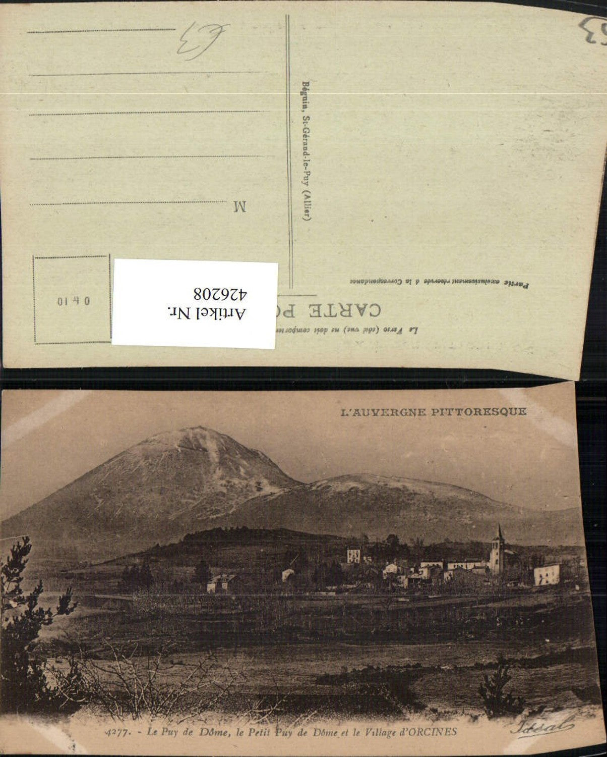 426208,Auvergne Puy-de-Dome Village d'Orcines Teilansicht Bergkulisse