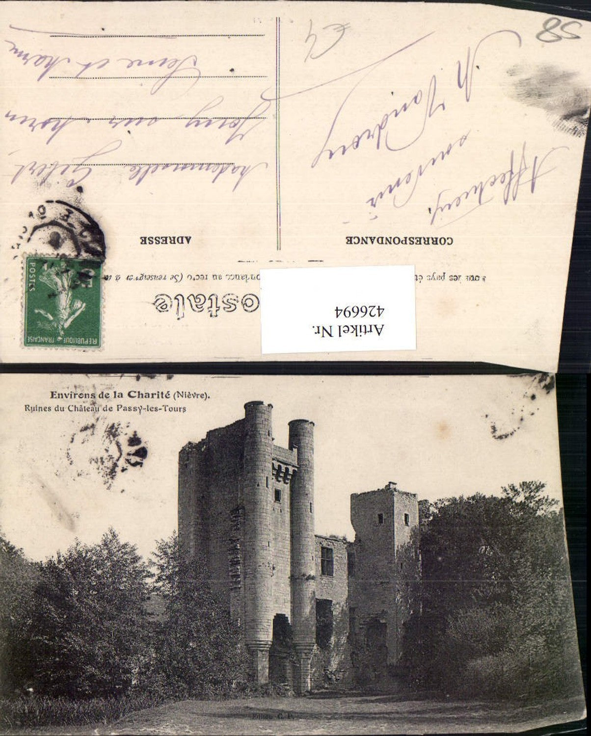426694,Burgund Nievre Charite Ruines du Chateau de Passy-les-Tours Schlossruine