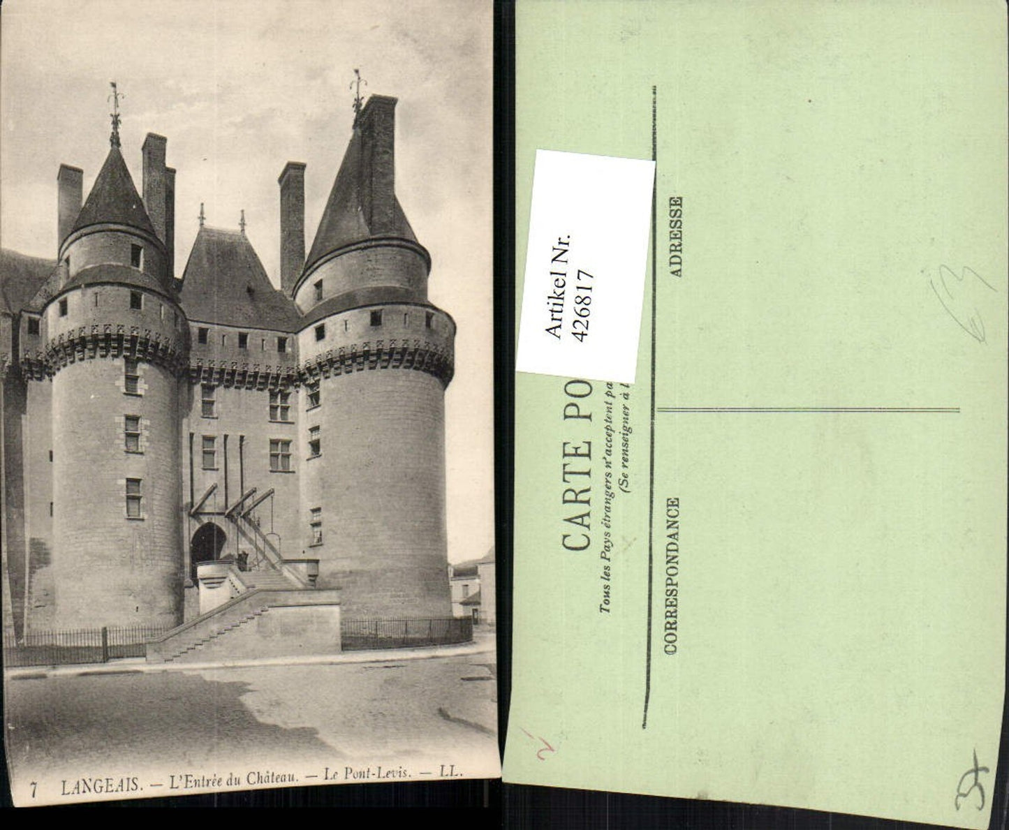 426817,Centre Indre-et-Loire Langeais L'Entree du Chateau Schloss