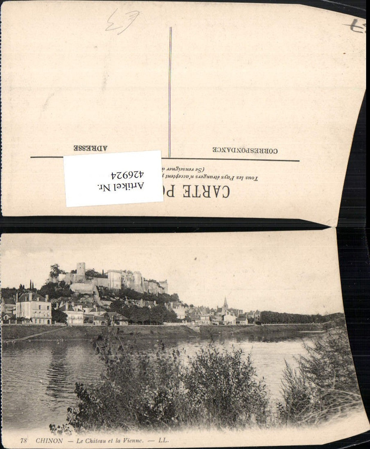 426924,Centre Indre-et-Loire Chinon Le Chateau et la Vienne Teilansicht m. Schloss