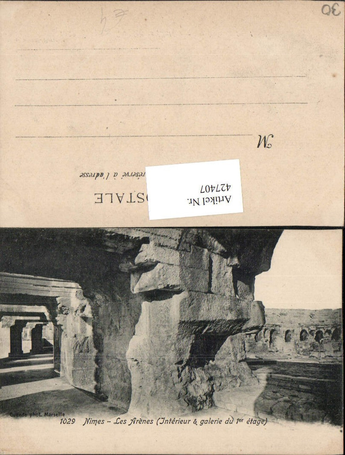 427407,Languedoc-Roussillon Gard Nimes Les Arenes Arena Gang