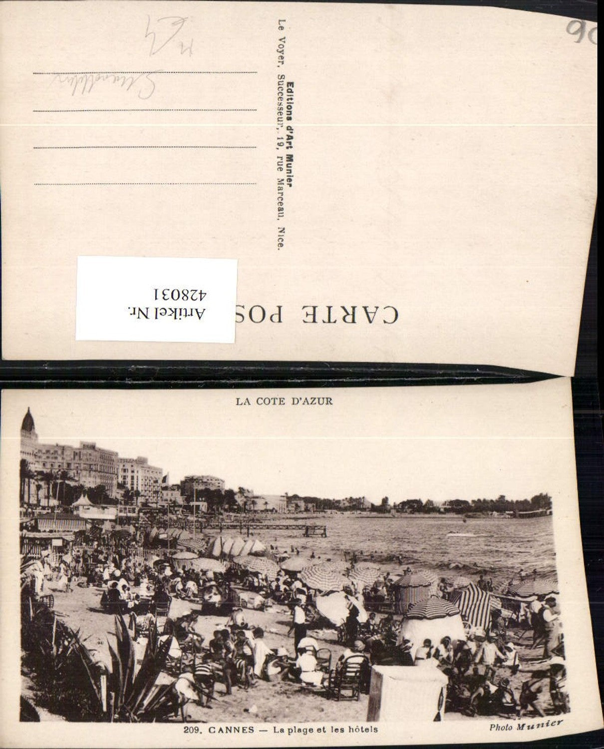 428031,Provence-Alpes-Cote-Azur Alpes-Maritimes Cannes Plage et les Hotels Strand Strandleben