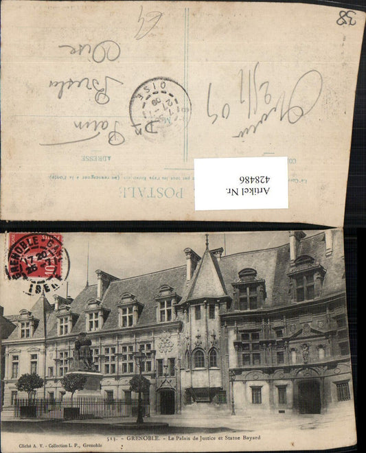 428486,Rhone-Alpes Isere Grenoble Palais de Justice et Statue Bayard Justizpalast