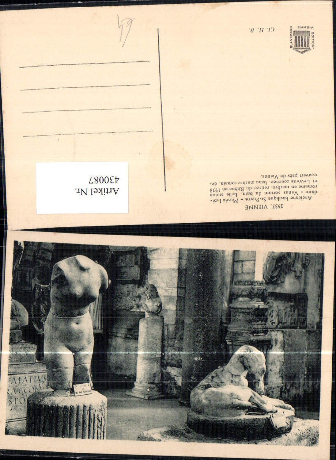 430087,Archäologie Vienne Ancienne basilique St Pierre Musee Lapidaire Statue