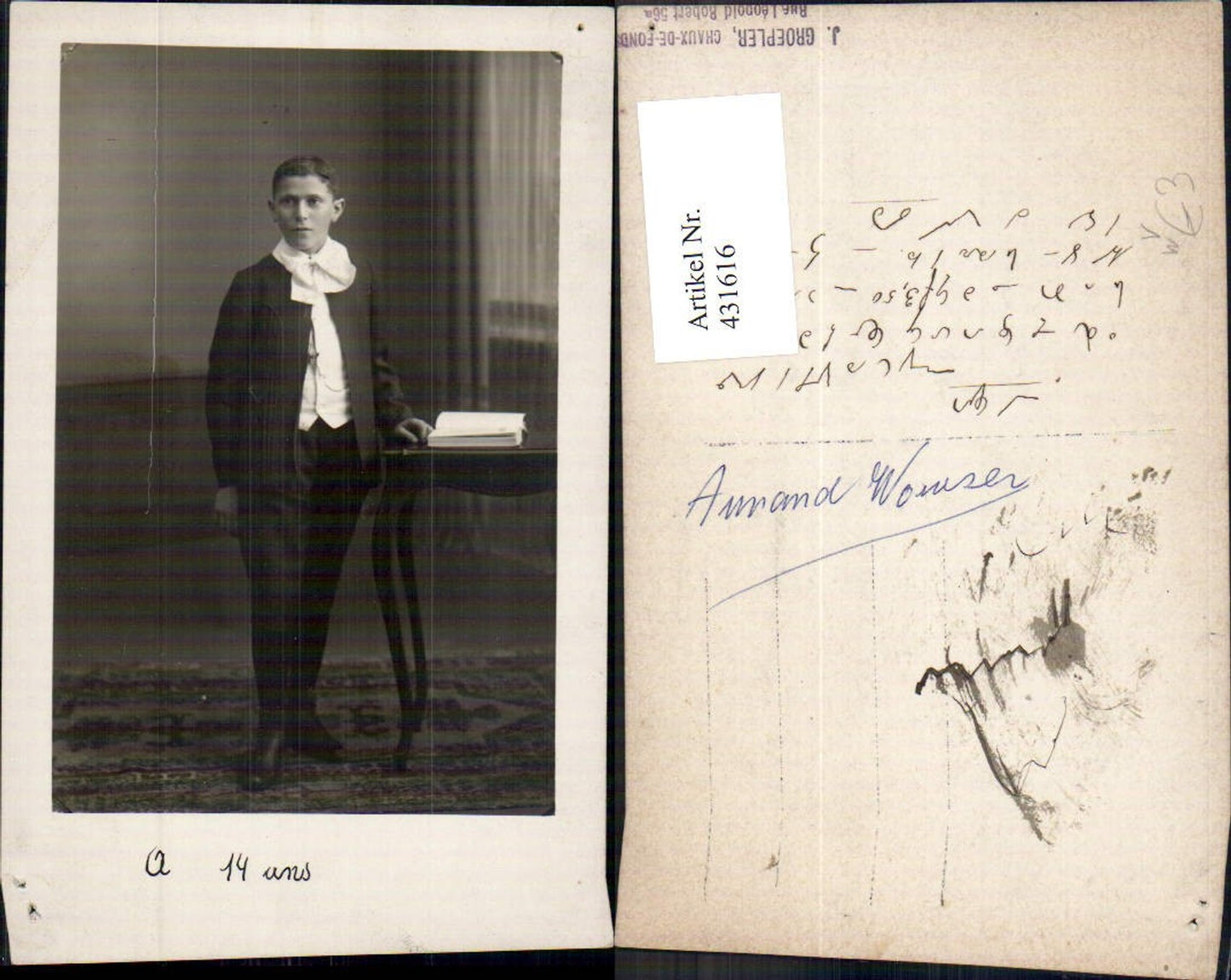 431616,Foto Ak Kind Bub Junge Anzug Buch a. Tisch pub J. Groepler Chaux-de-Fonds