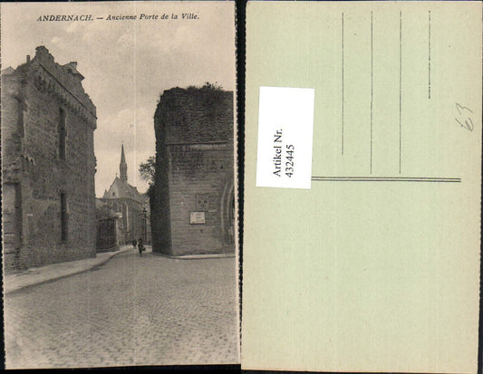 432445,Andernach Ancienne Porte de la Ville Straßenansicht Kirche