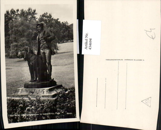 434694,Bad Ischl Halali Jagdgruppe im kaiserlichen Park Statue