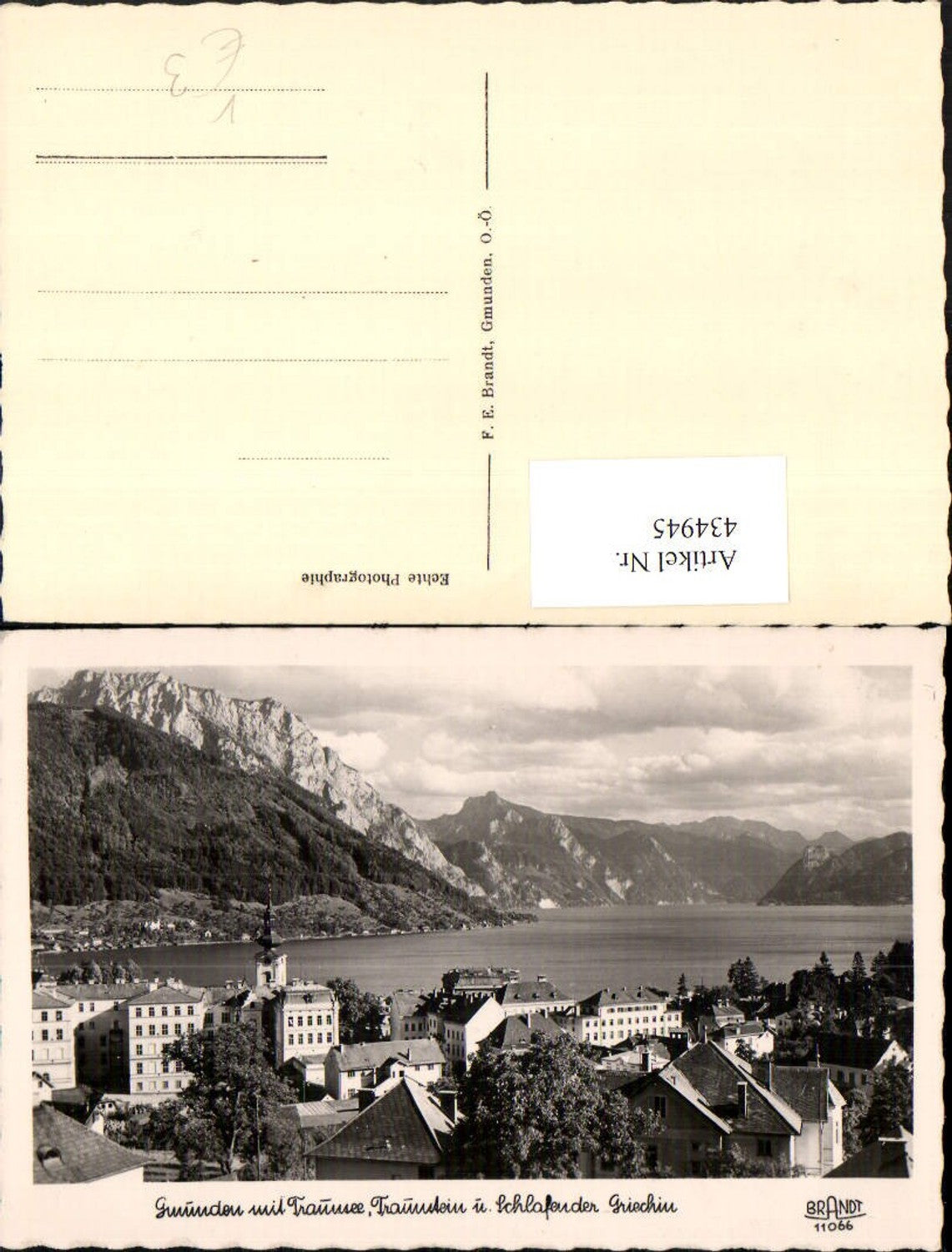 434945,Gmunden am Traunsee Teilansicht m. Traunstein Bergkulisse pub Brandt 11066