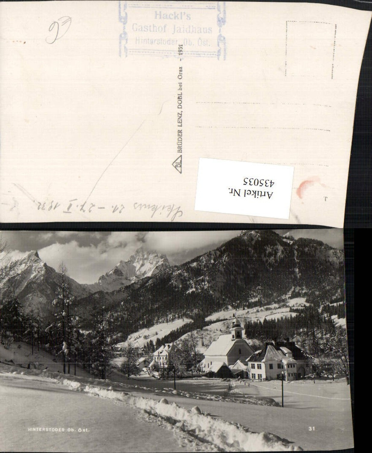 435035,Hinterstoder Teilansicht Kirche Bergkulisse Winterbild