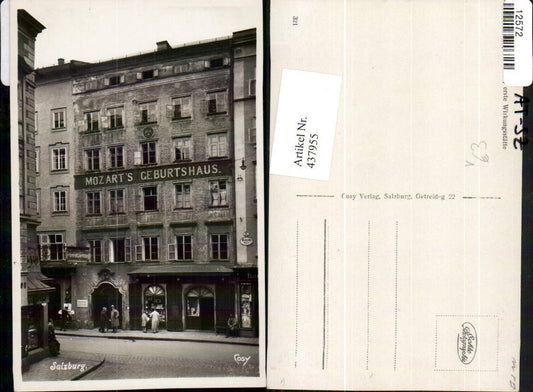 437955,Salzburg Mozarts Geburtshaus pub Cosy
