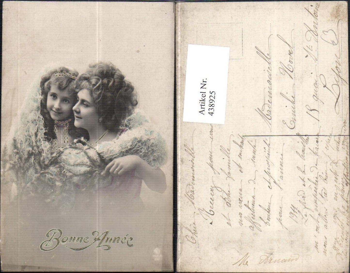 438925,Frauen Lockenpracht Federstola Tannenzweig Bonne Annee