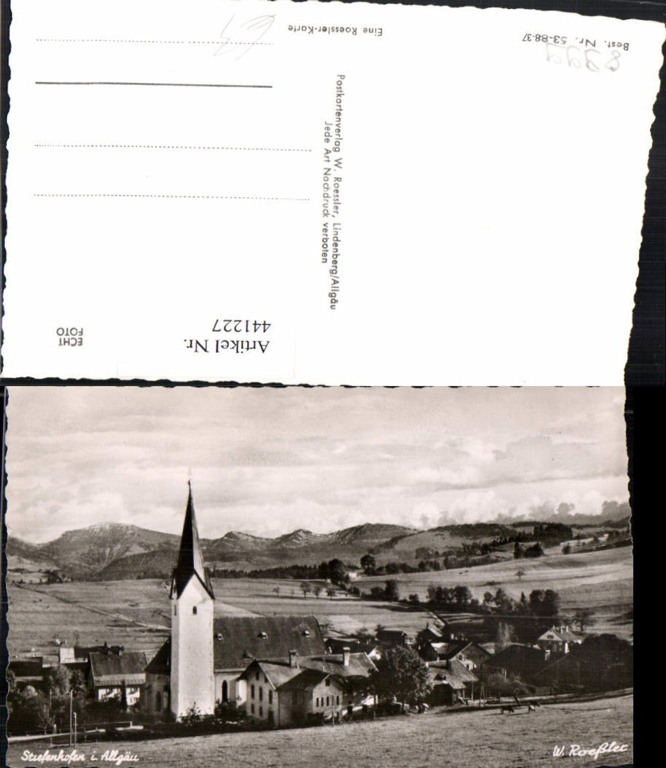 441227,Stiefenhofen im Allgäu Totale Kirche Bergkulisse