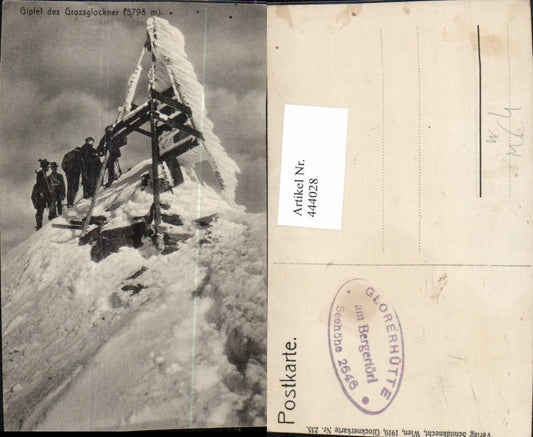 444028,Gipfel des Großglockner b. Heiligenblut Bergsteiger