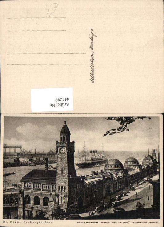 444298,Hamburg St. Pauli Landungsbrücken Dampfer