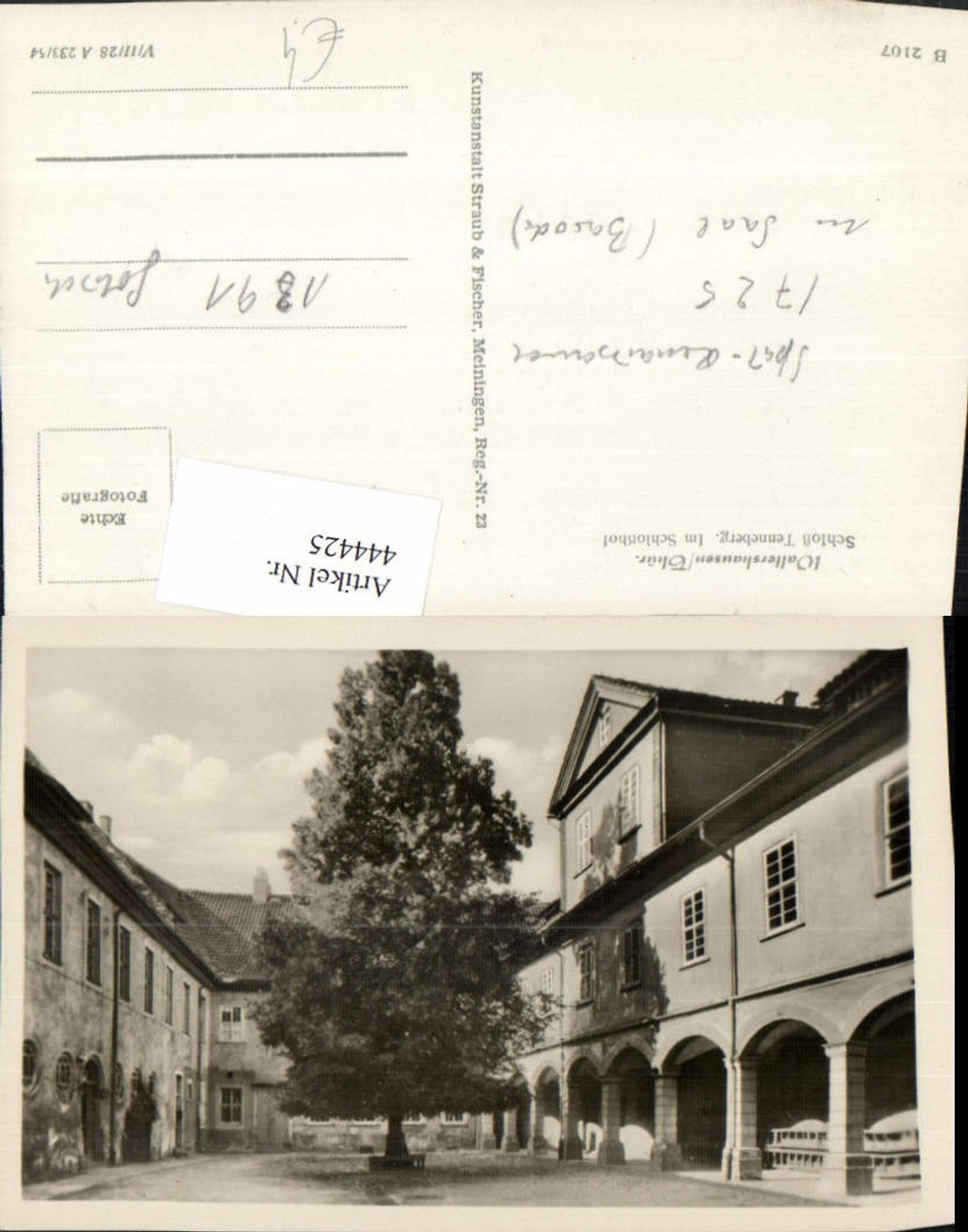 444425,Waltershausen Schloss Tenneberg Schlosshof