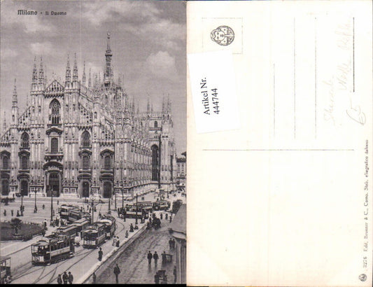 444744,Milano Mailand Il Duomo Dom Kirche Straßenbahn Nestle Reklame