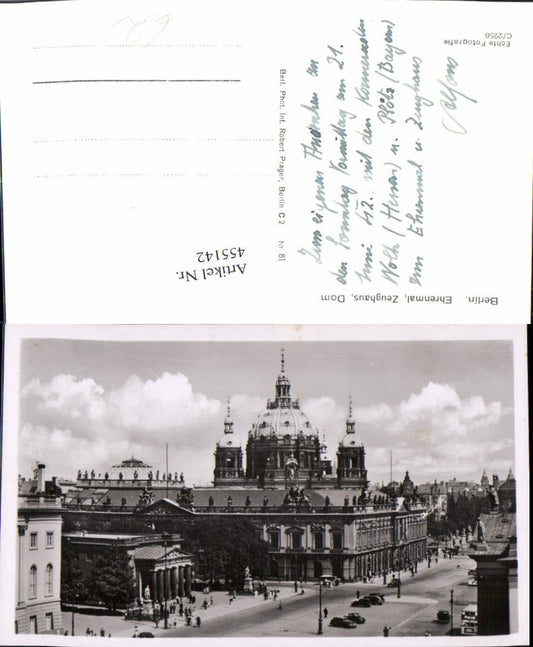 455142,Berlin Ehrenmal Zeughaus Dom Kirche