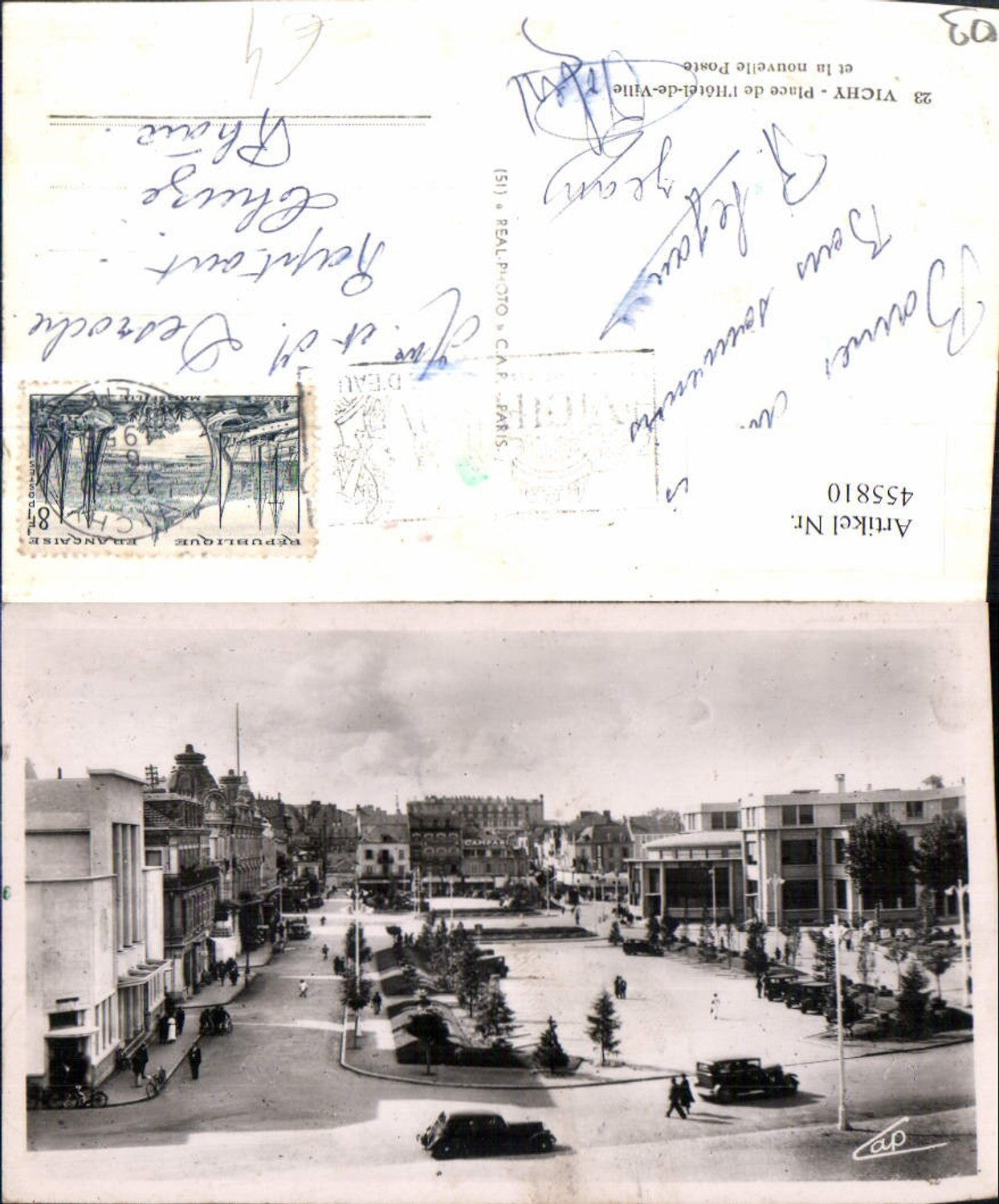 455810,Auvergne Allier Vichy Place de l'Hotel-de-Ville Rathausplatz
