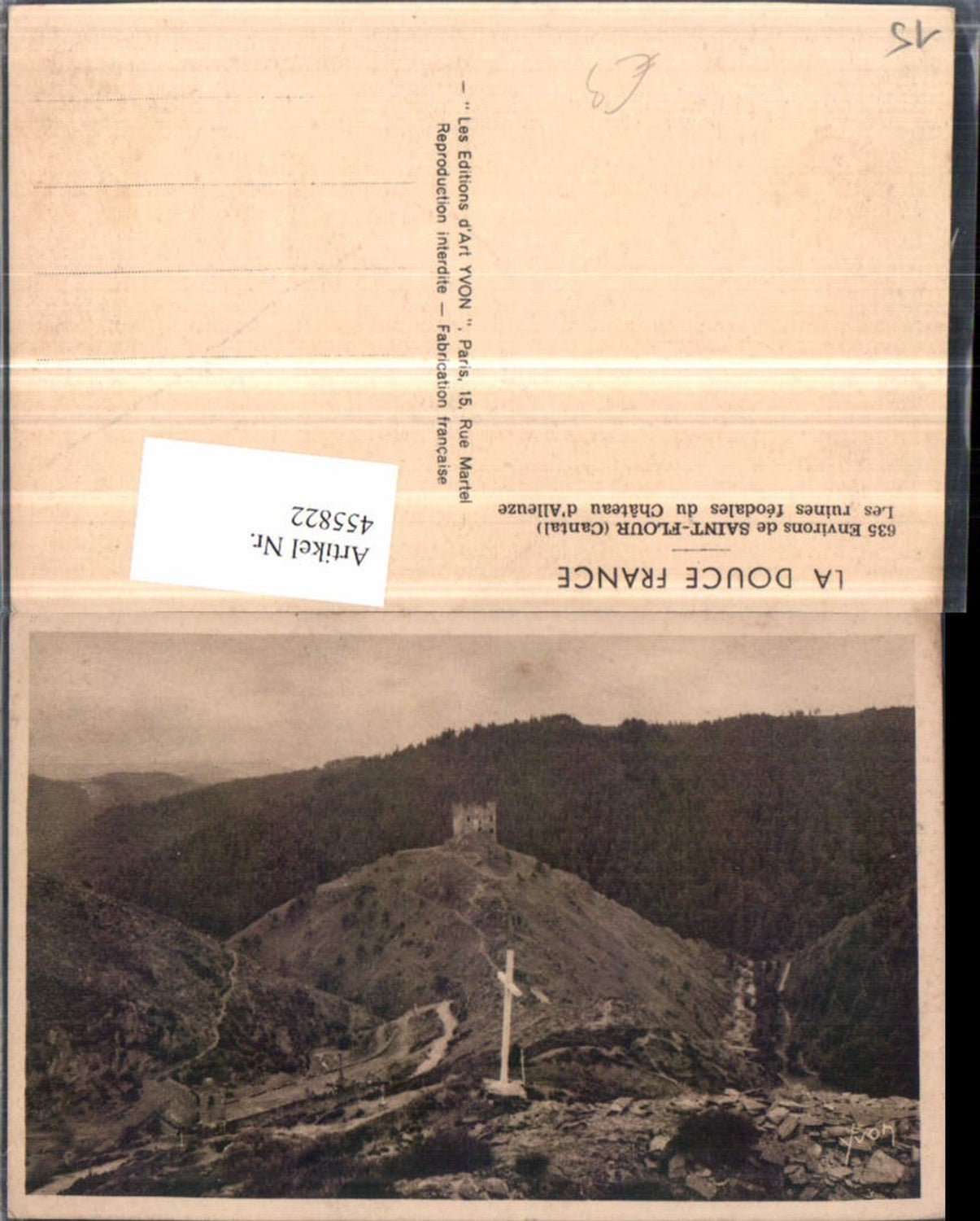 455822,Auvergne Cantal Saint-Flour Les ruines du Chateau Alleuze Ruine