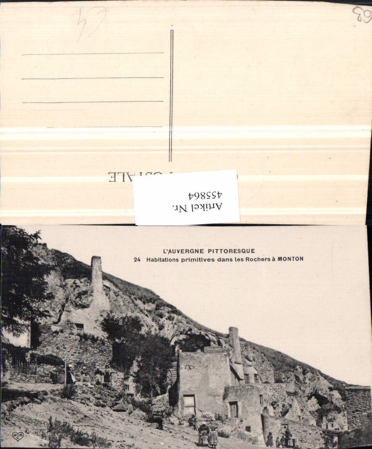 455864,Auvergne Puy-de-Dome Habitations primitives Rochers Monton