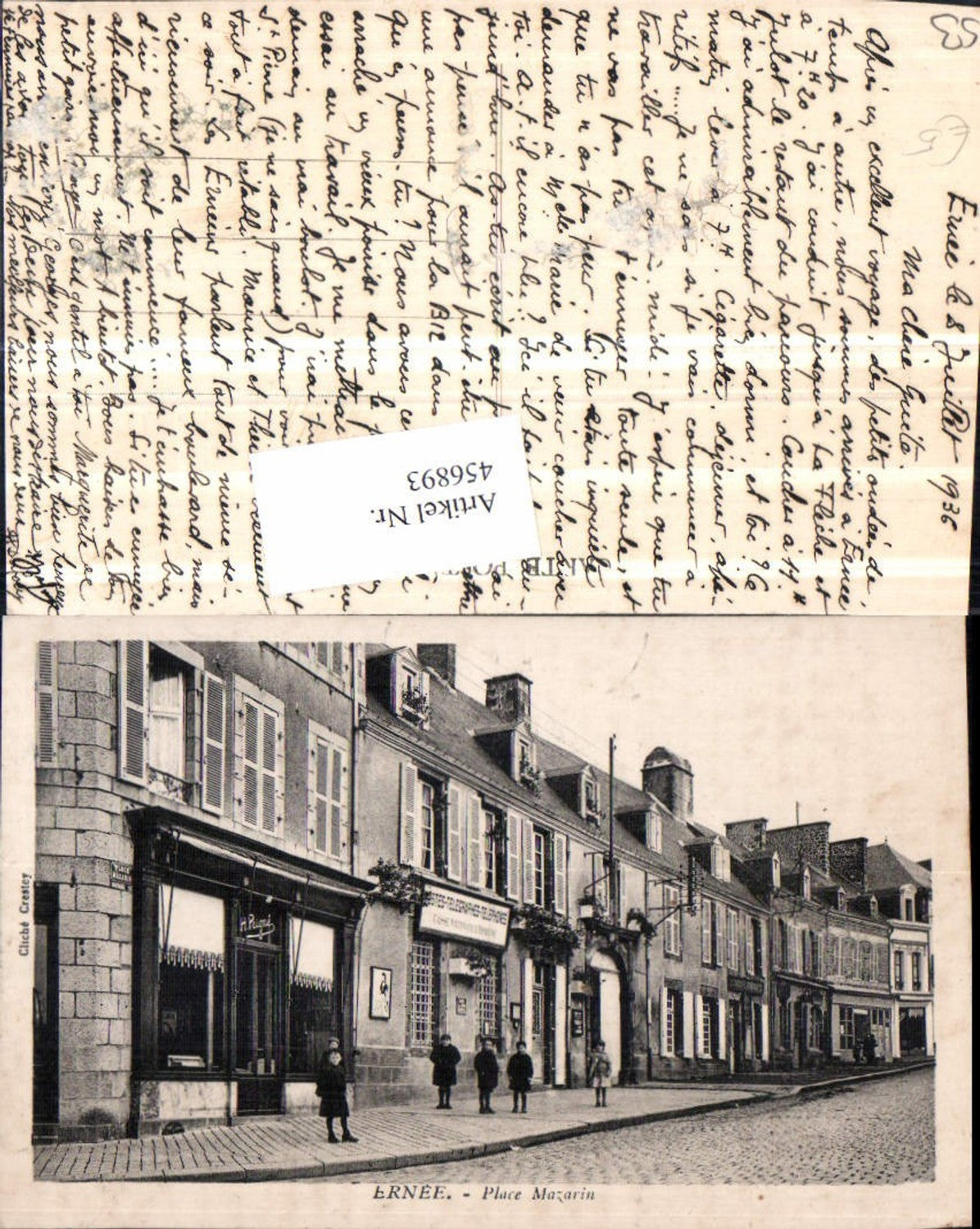456893,Pays de la Loire Mayenne Ernee Place Mazarin Straßenansicht