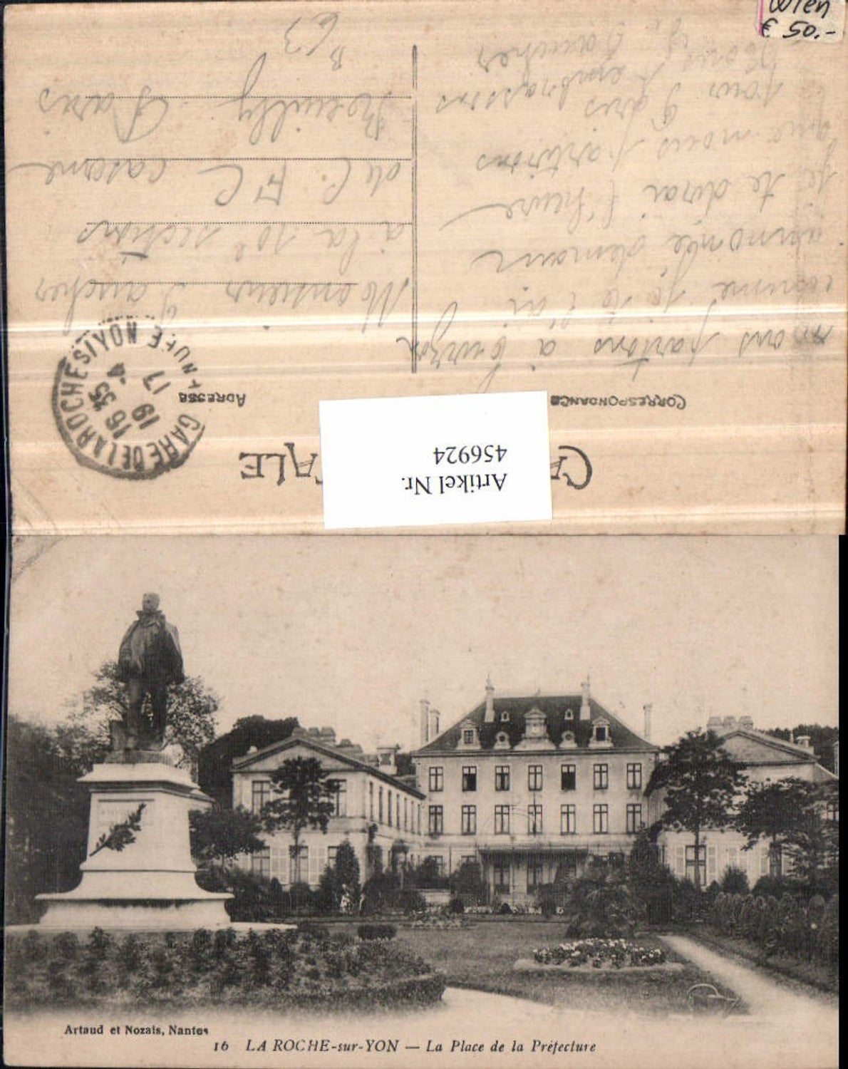 456924,Pays de la Loire Vendee La Roche-sur-Yon Place Prefecture Statue