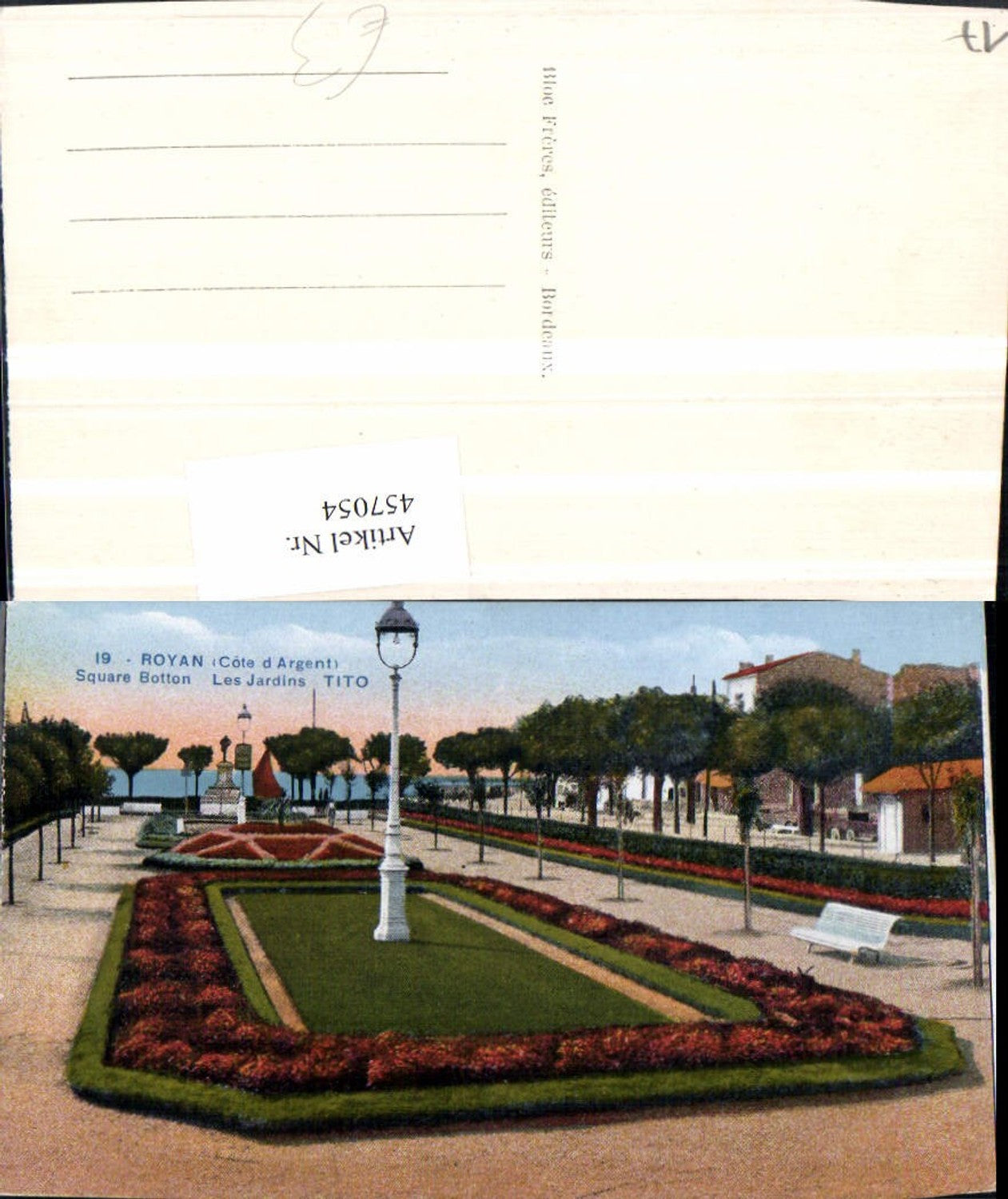 457054,Poitou-Charentes Charente-Maritime Royan Square Botton Jardins Park