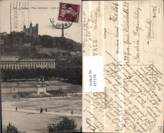 457376,Rhone-Alpes Rhone Lyon Place Bellecour Platz Denkmal Kirche
