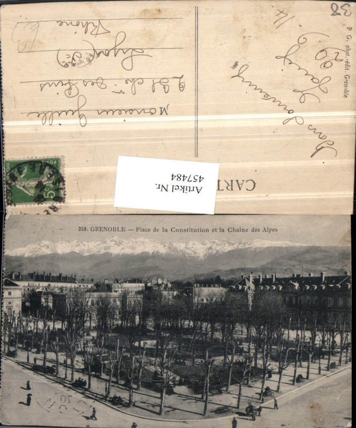 457484,Rhone-Alpes Isere Grenoble Place de la Constitution Bergkulisse