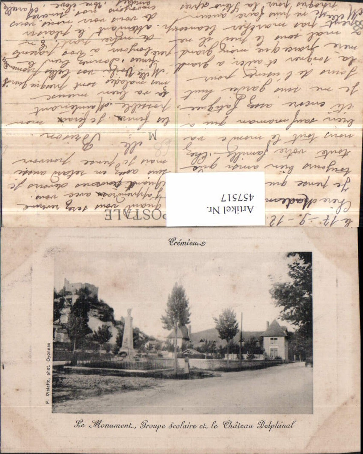 457517,Rhone-Alpes Isere Cremieu Monument Groupe scolaire et Chateau Delphinal