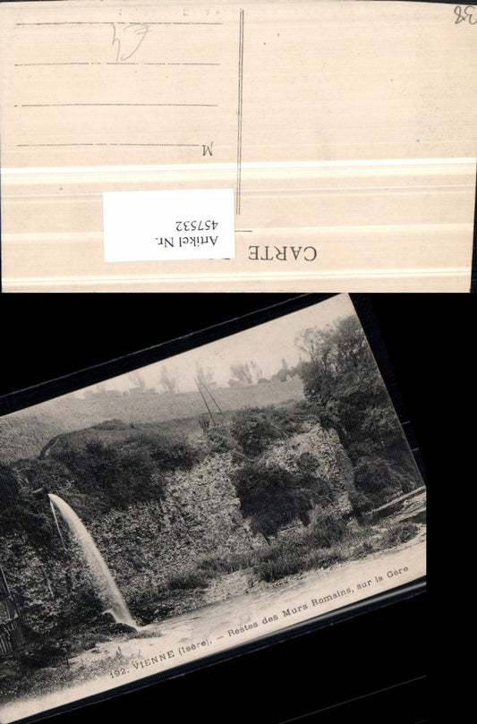457532,Rhone-Alpes Isere Vienne Restes des Murs Romains sur la Gere